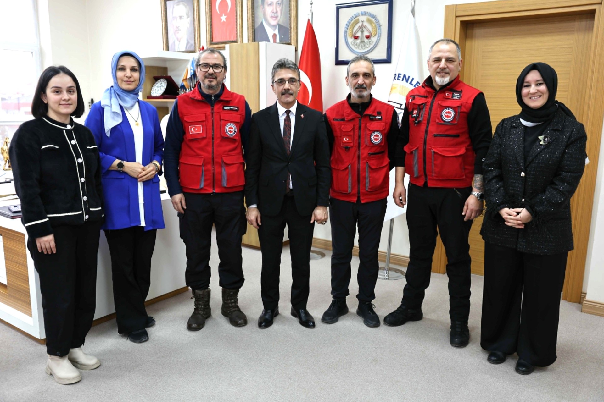 1209B374 54A7 464B 9Fb9 3E593C1209E6