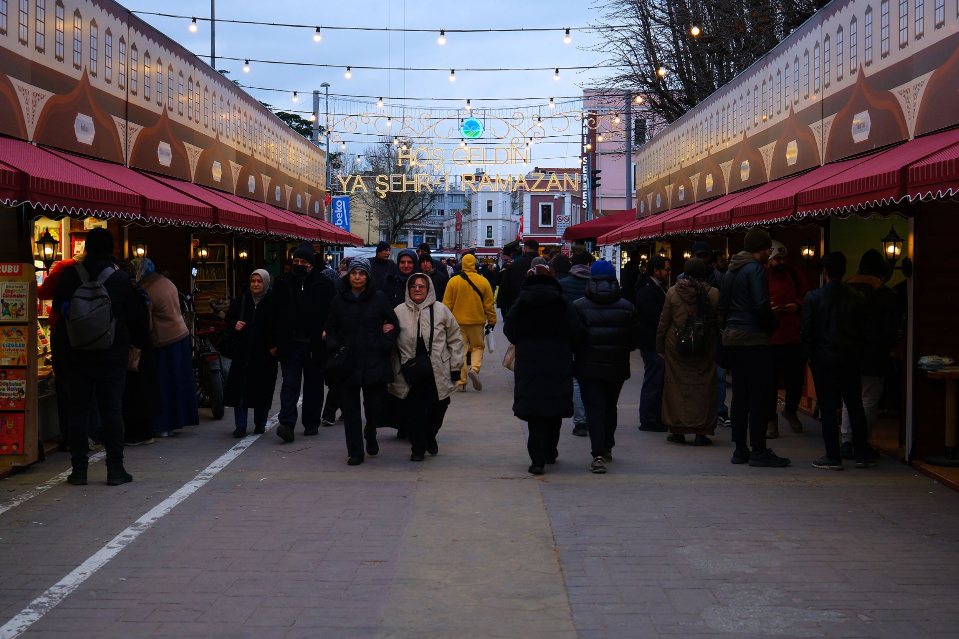 51827E81 Df8A 4A8C 971A B74516E3841D