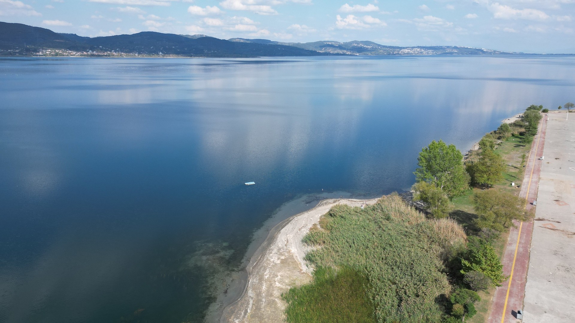 663086E0 9433 4546 B974 5Ee6442668D2