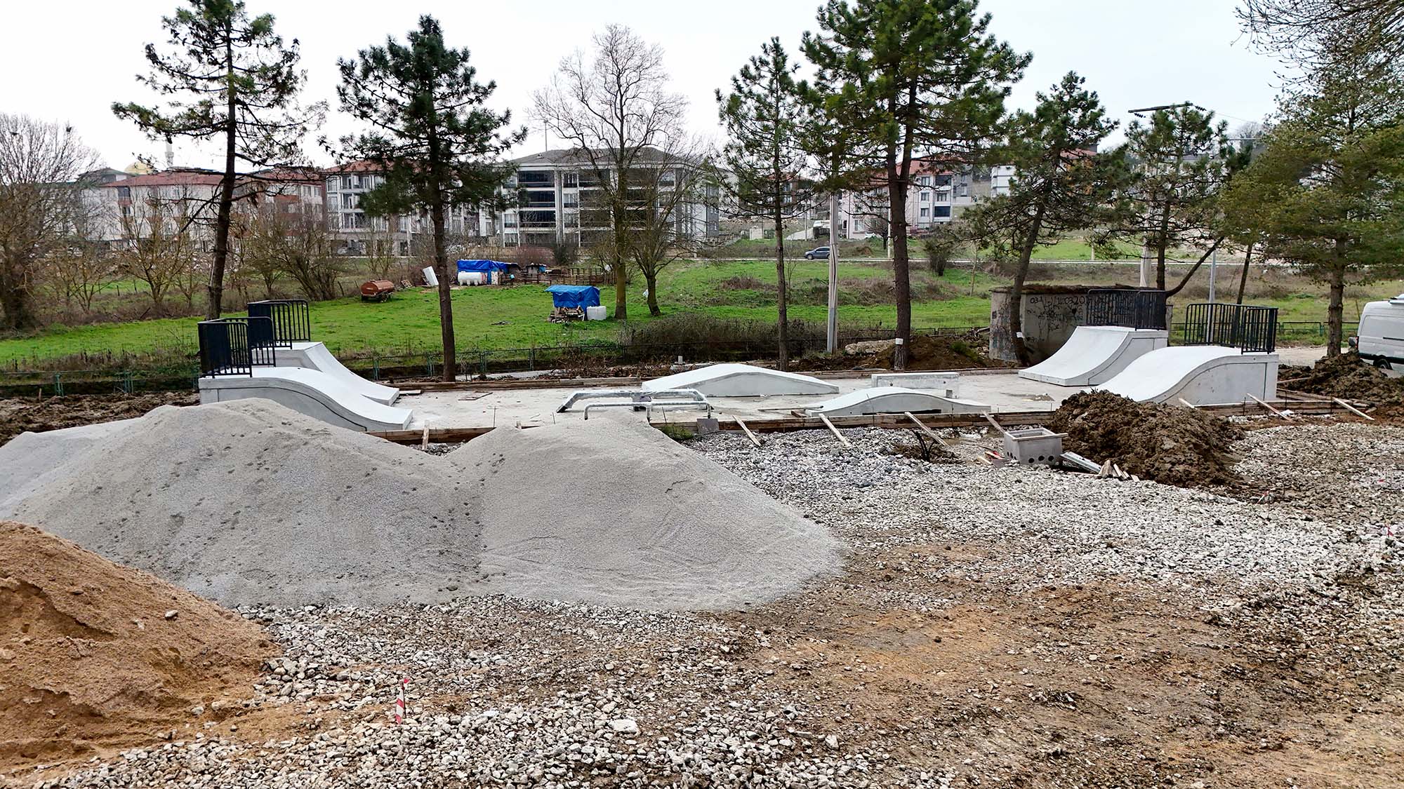 67A02B27 41C8 44C3 9478 9F737D229D70