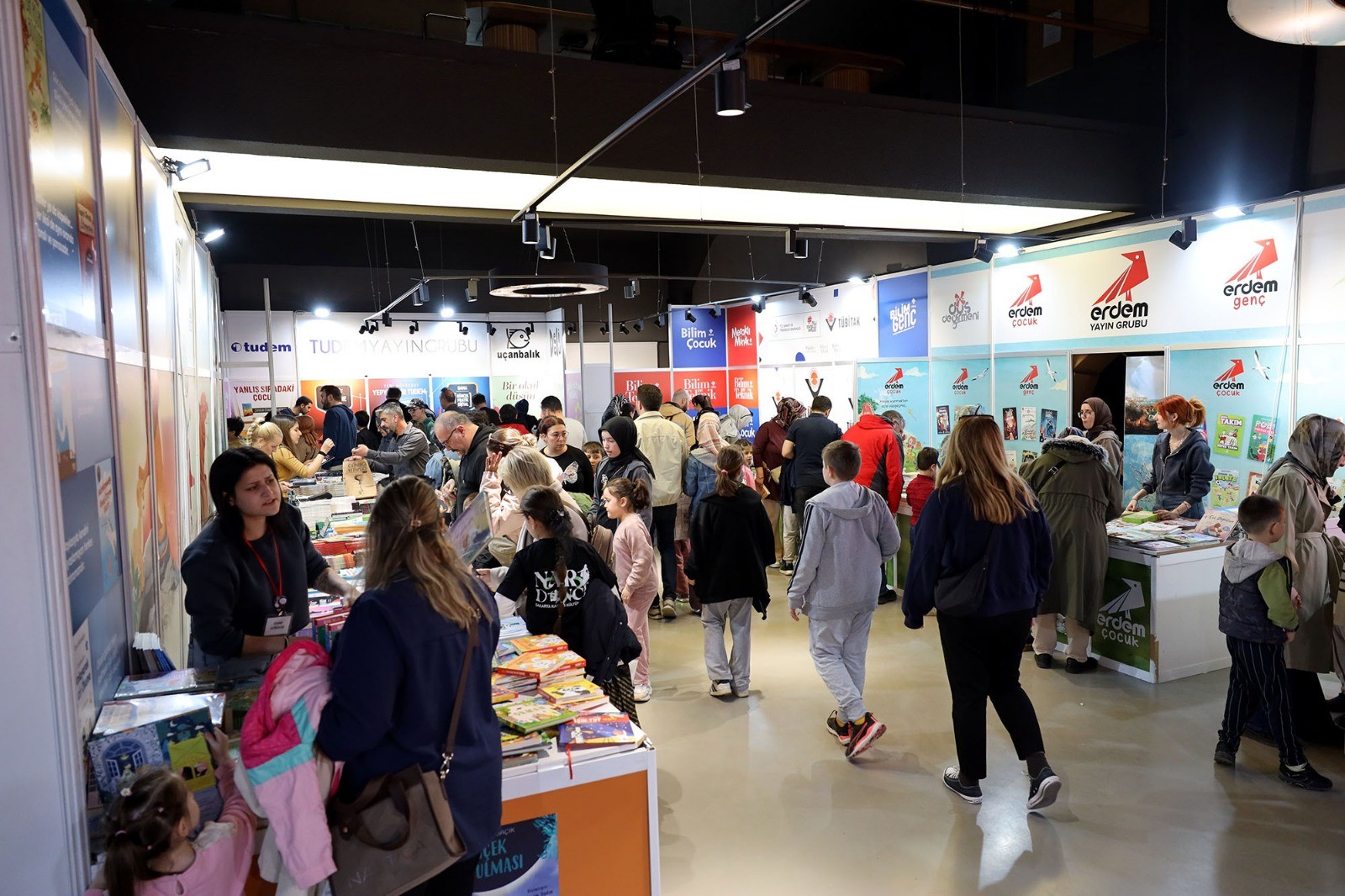 7362Bea8 4E39 4064 99Fb 64Ce219C7Bc3