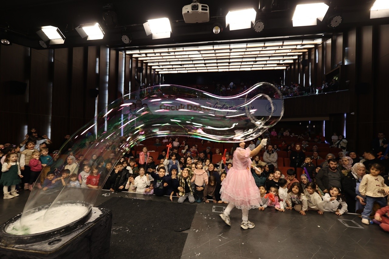 811C1686 92Cf 4241 Bec6 D9Fed5834Faf