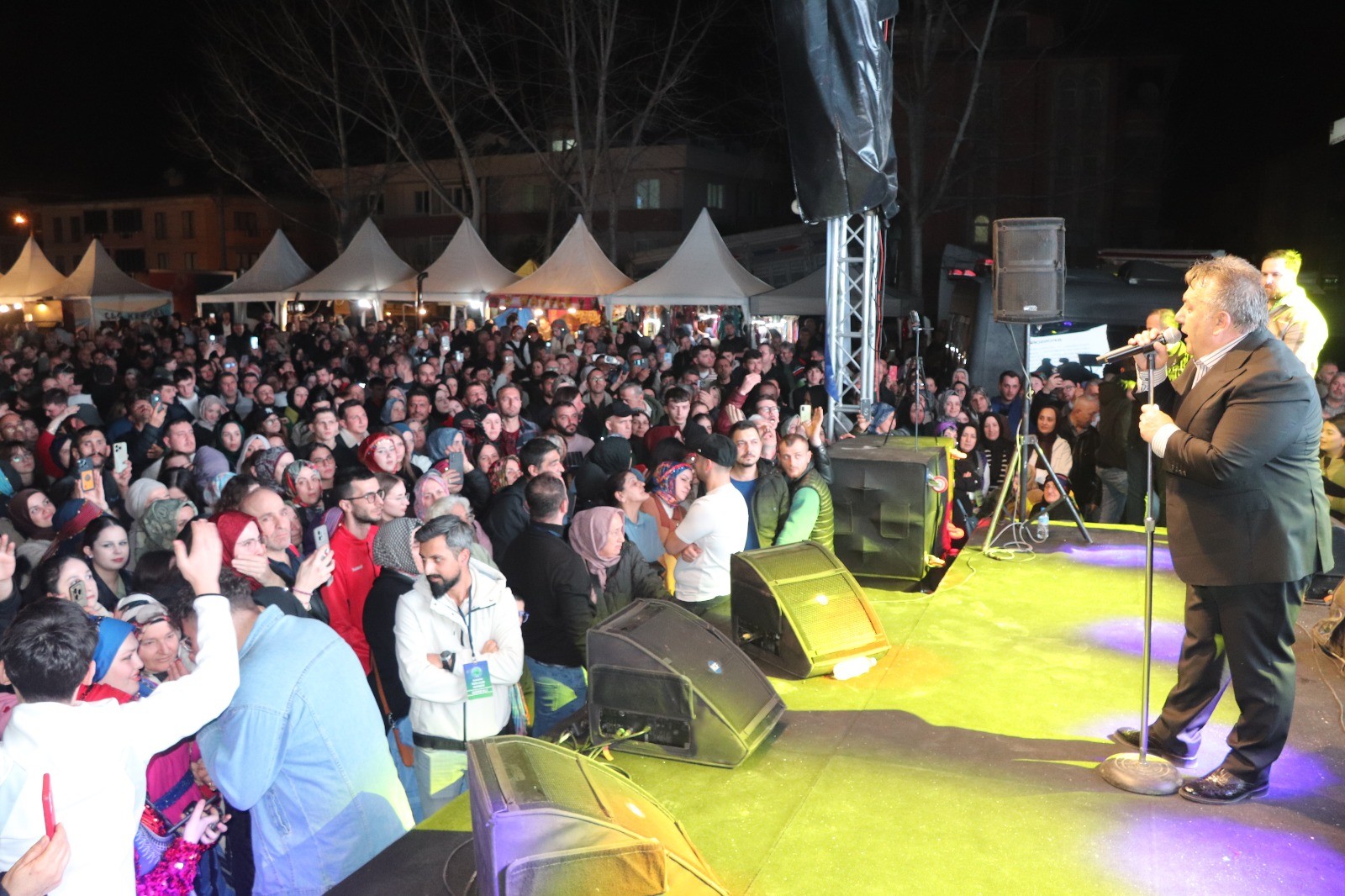 8549Da5B 61E7 4198 9Be0 2Ff7559E41Be