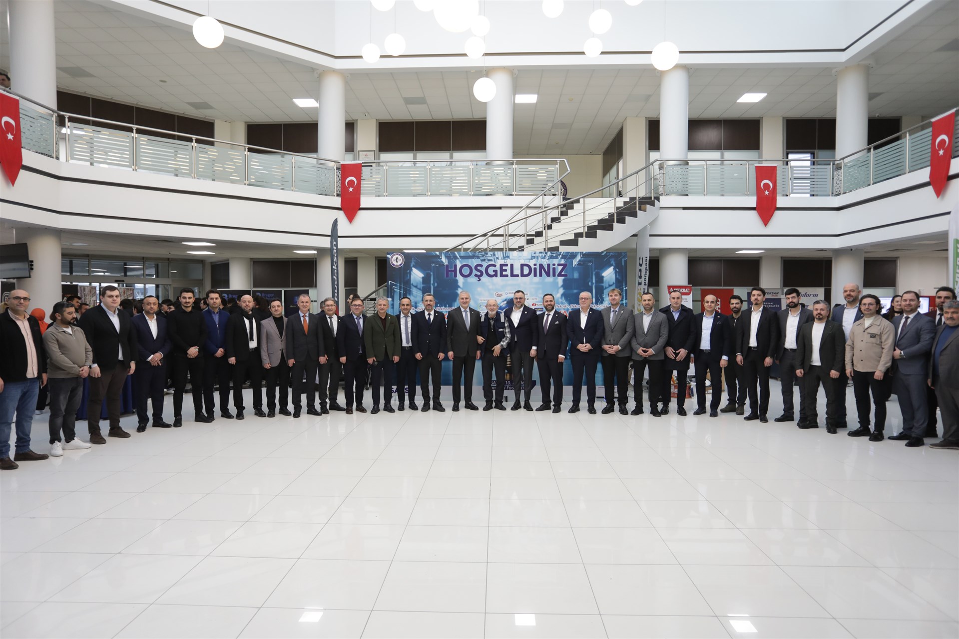 C848128A577F40F993Df7Ea067982Bb3Eba879D1B216459595Fb2406Df583A0D