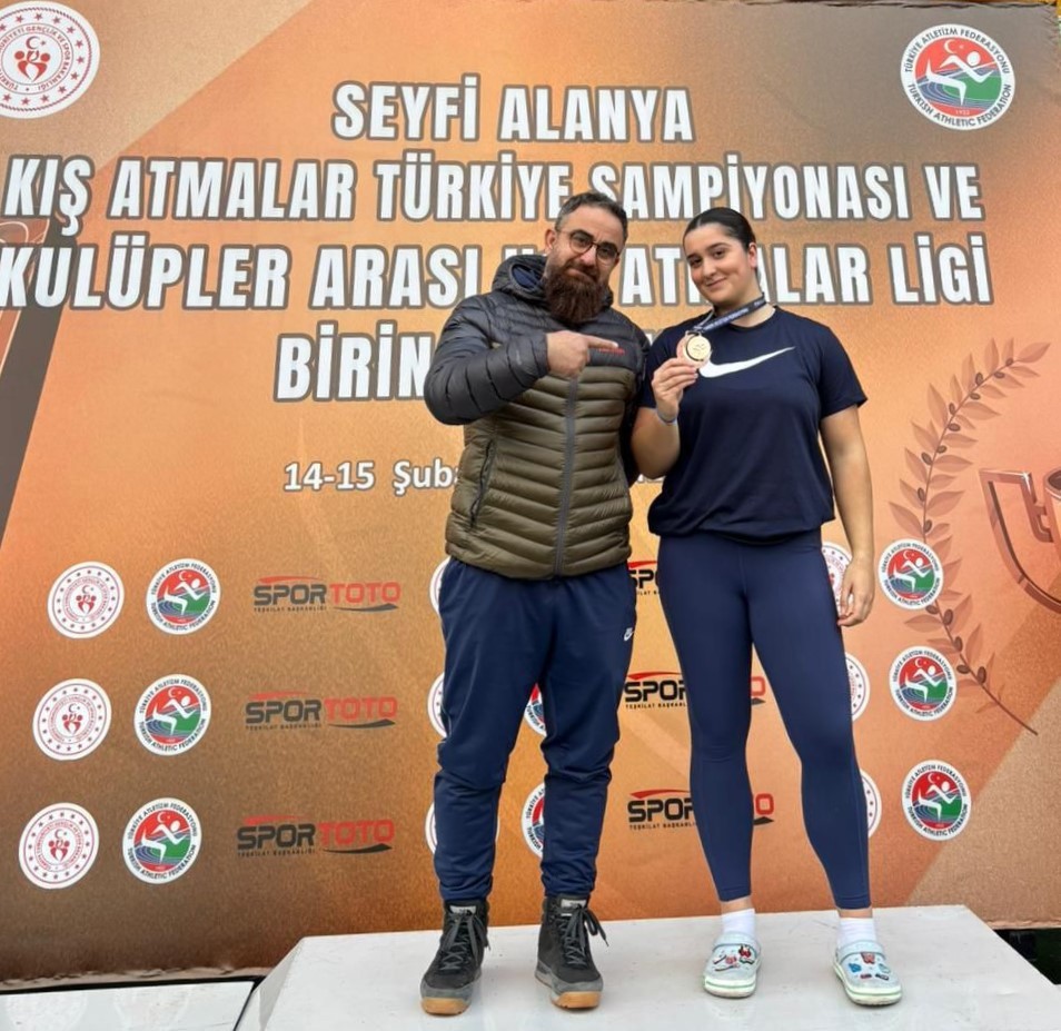 C8B121E0 A0Ca 4180 A14C E1Ddc800Aaad