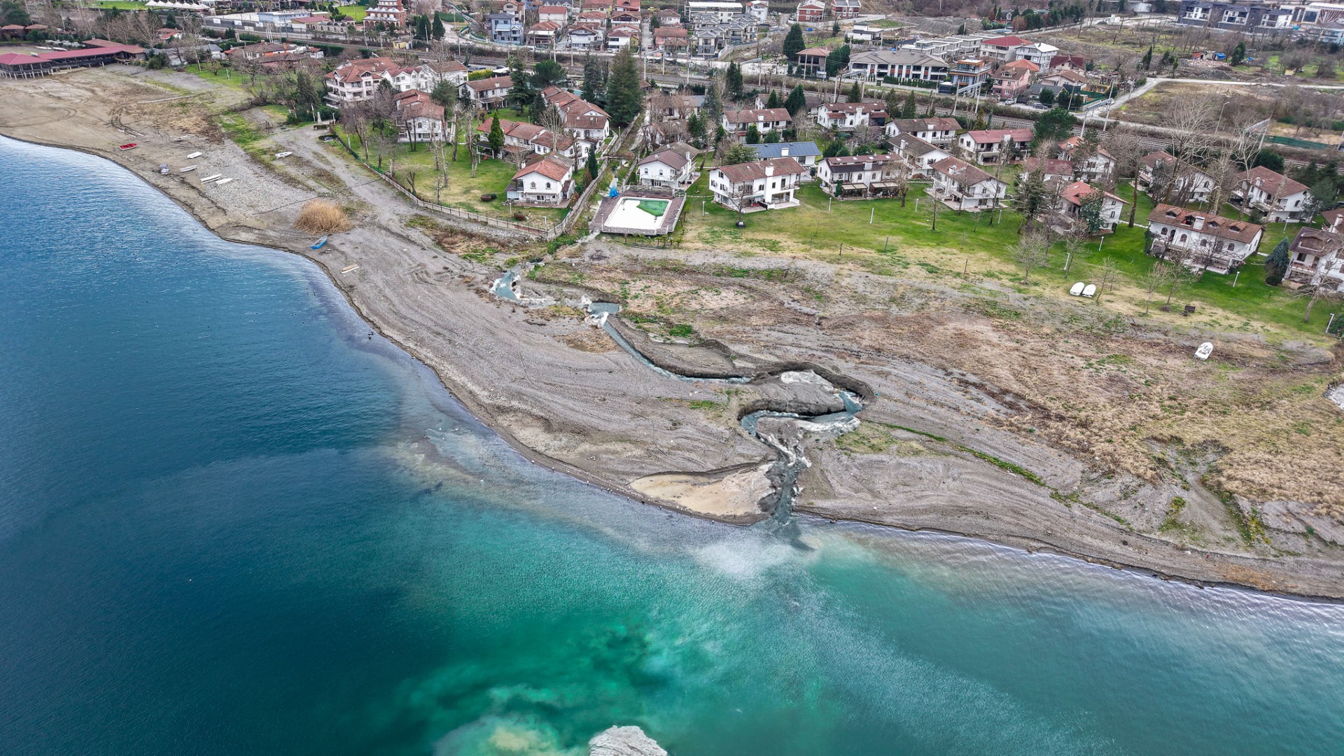 Cb2B44F7 7059 45A8 B527 6F32E89Bd716