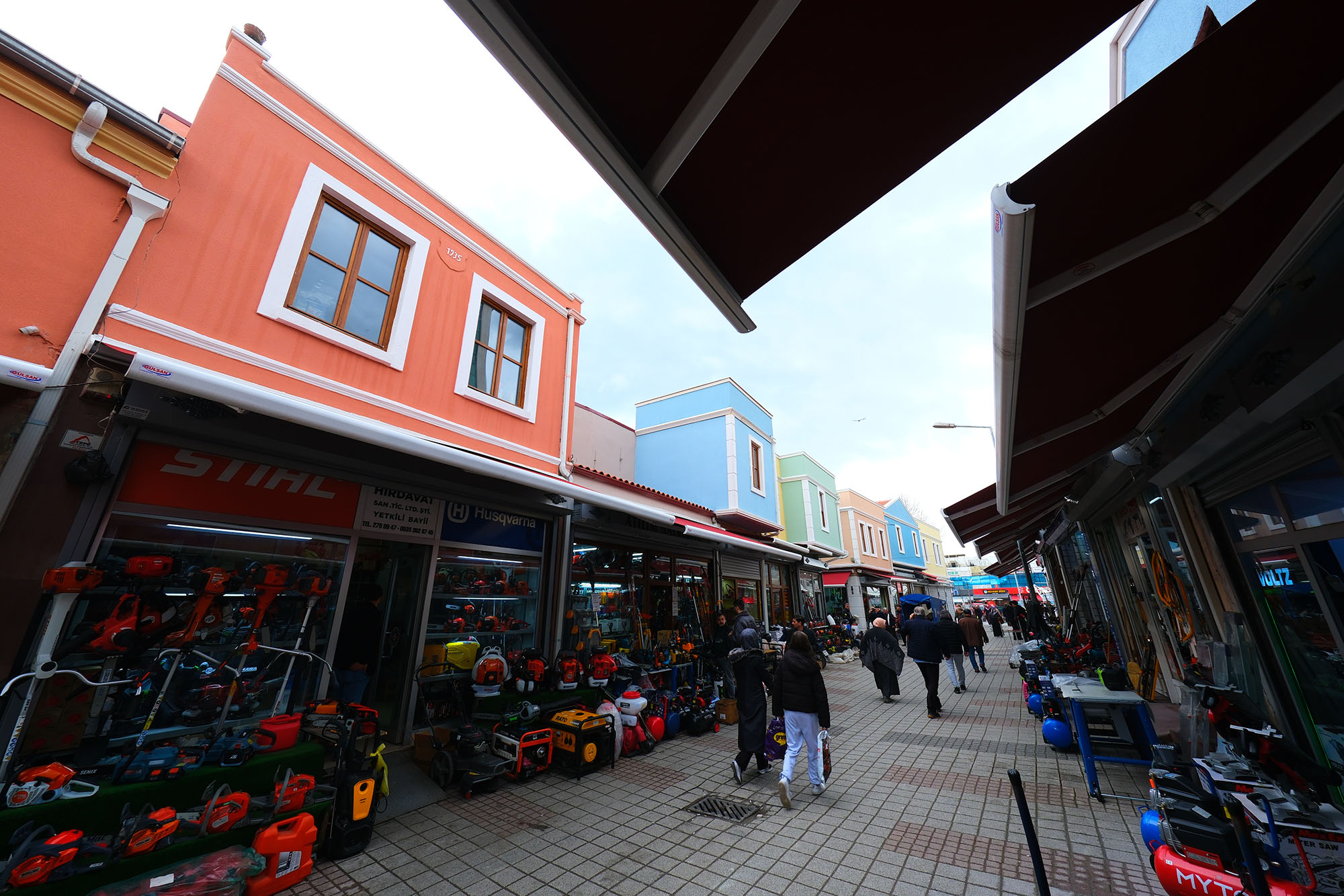 F243C04B B82C 48Cf 93A3 D1C33B2Fd498