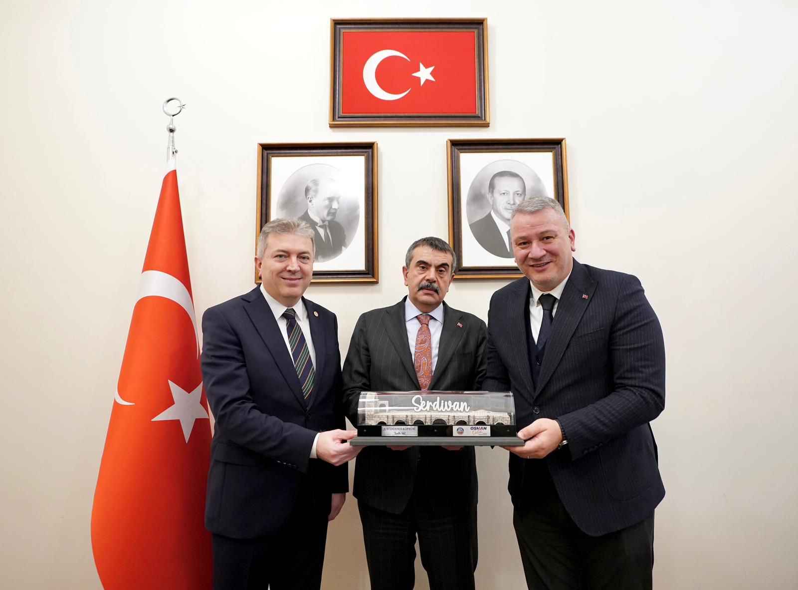 F4F96D32 F17D 43Dd 876B C8E594Db2A17