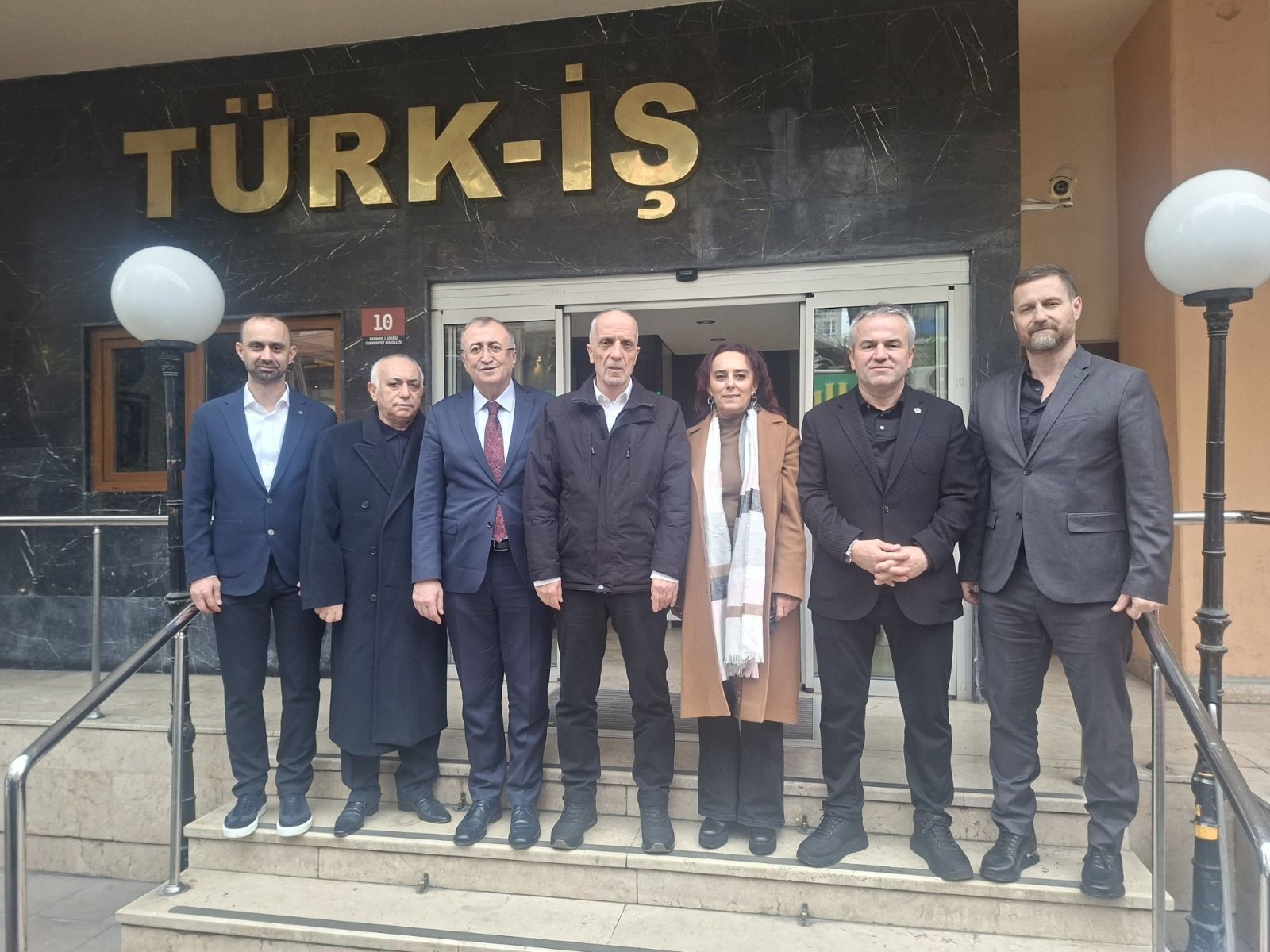 Whatsapp Image 2026 02 17767307572 At 177673075750422 1776730757