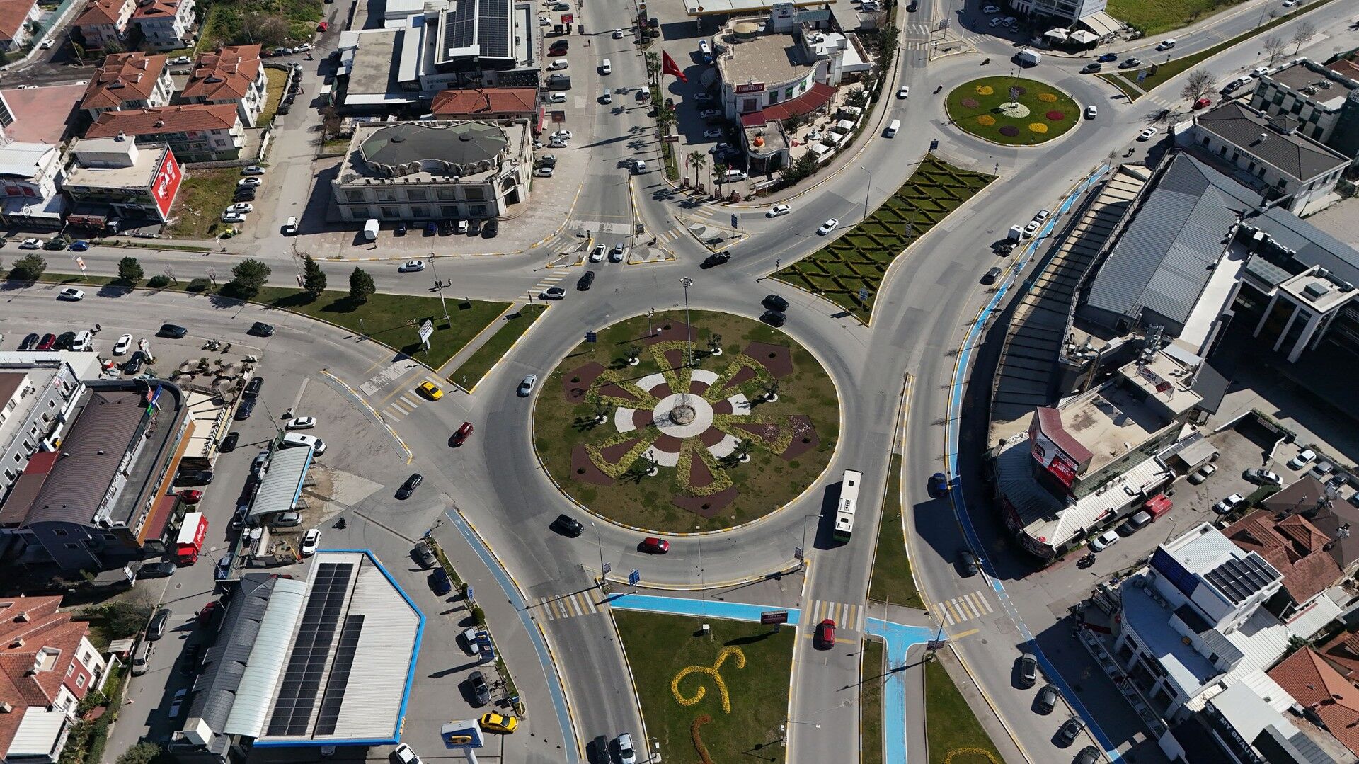 039E225C 35B9 49A4 8578 C62D2Bda580D