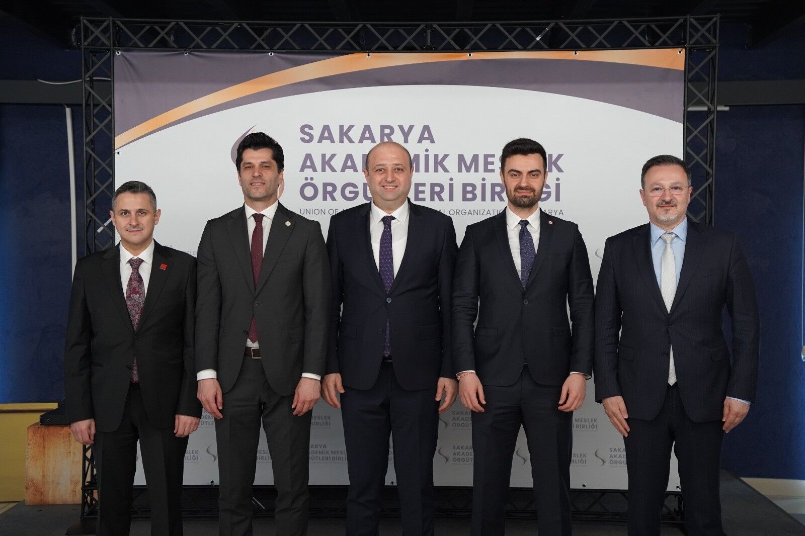 12A2D7F5 266E 41A4 822C D279Aba431B9