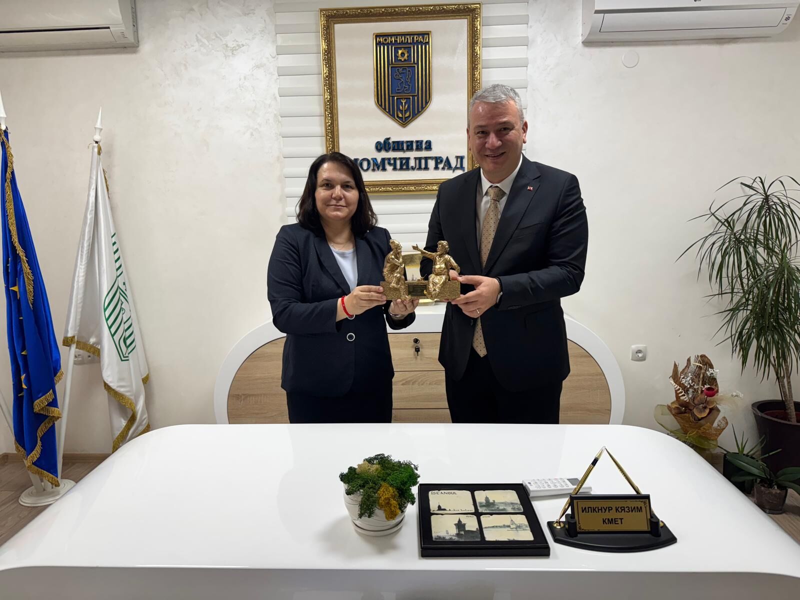 1E3Cace6 Aabf 4319 Bb1E 0Ae9C42C91Dd