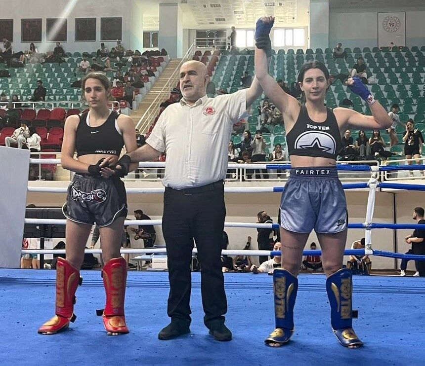 335720D8 4D7F 49C7 917B 687F88Dfe884