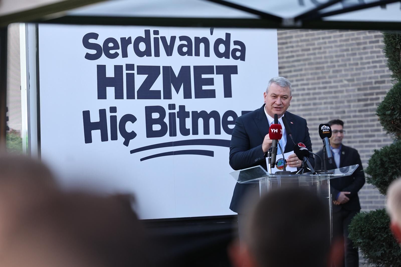 3B0579F8 E5Ce 493C A697 97517F295437