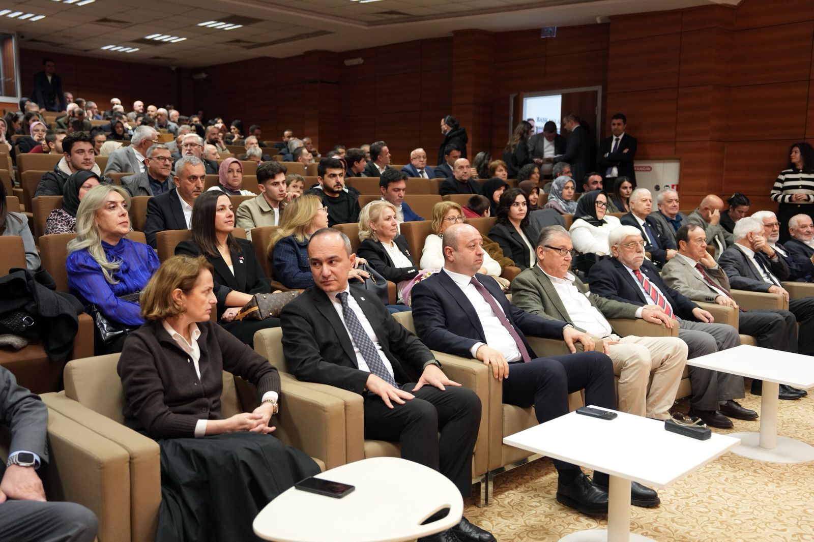 7413Dfe0 5004 42D0 83Bf C0349952B723