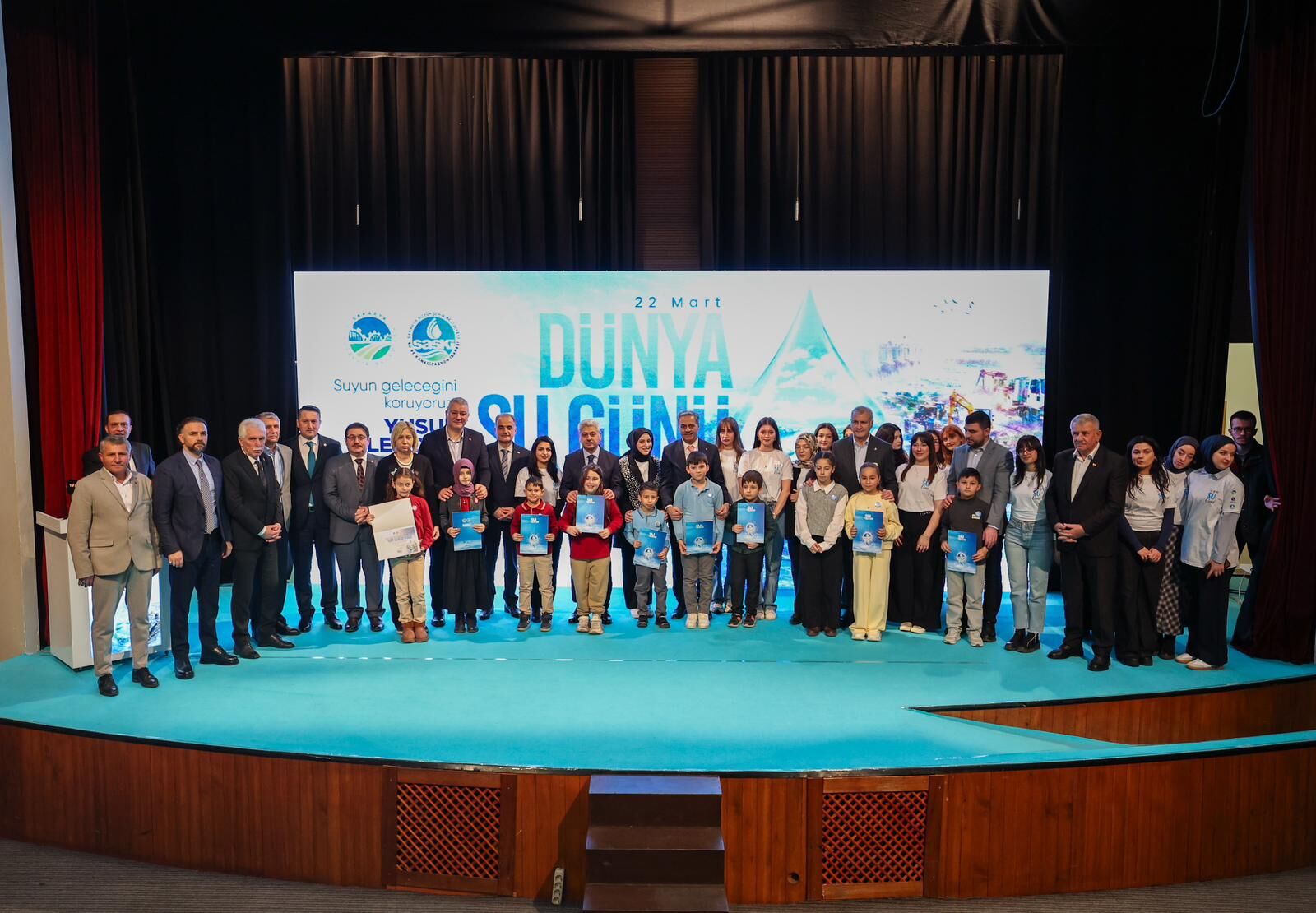 8268F00C 6Cd9 4504 B7D9 0Bb465809398