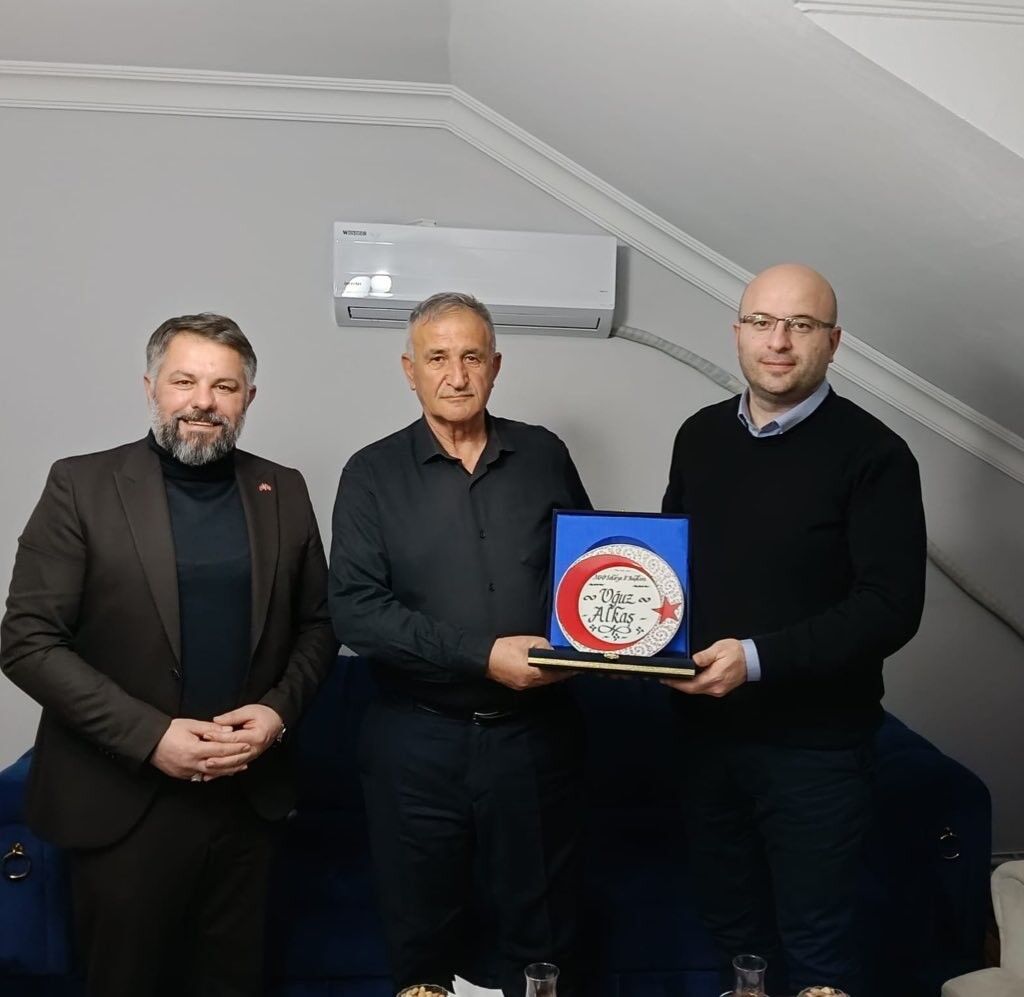 Aef8E877 Ff45 4Dae 9675 22327C42F918