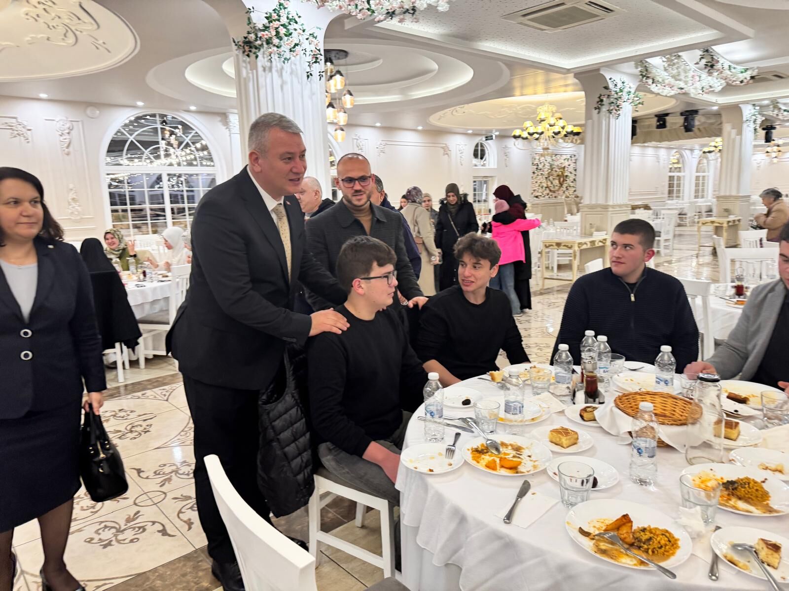 Cfbc40E8 20F2 4E56 91D5 376F34C5097A