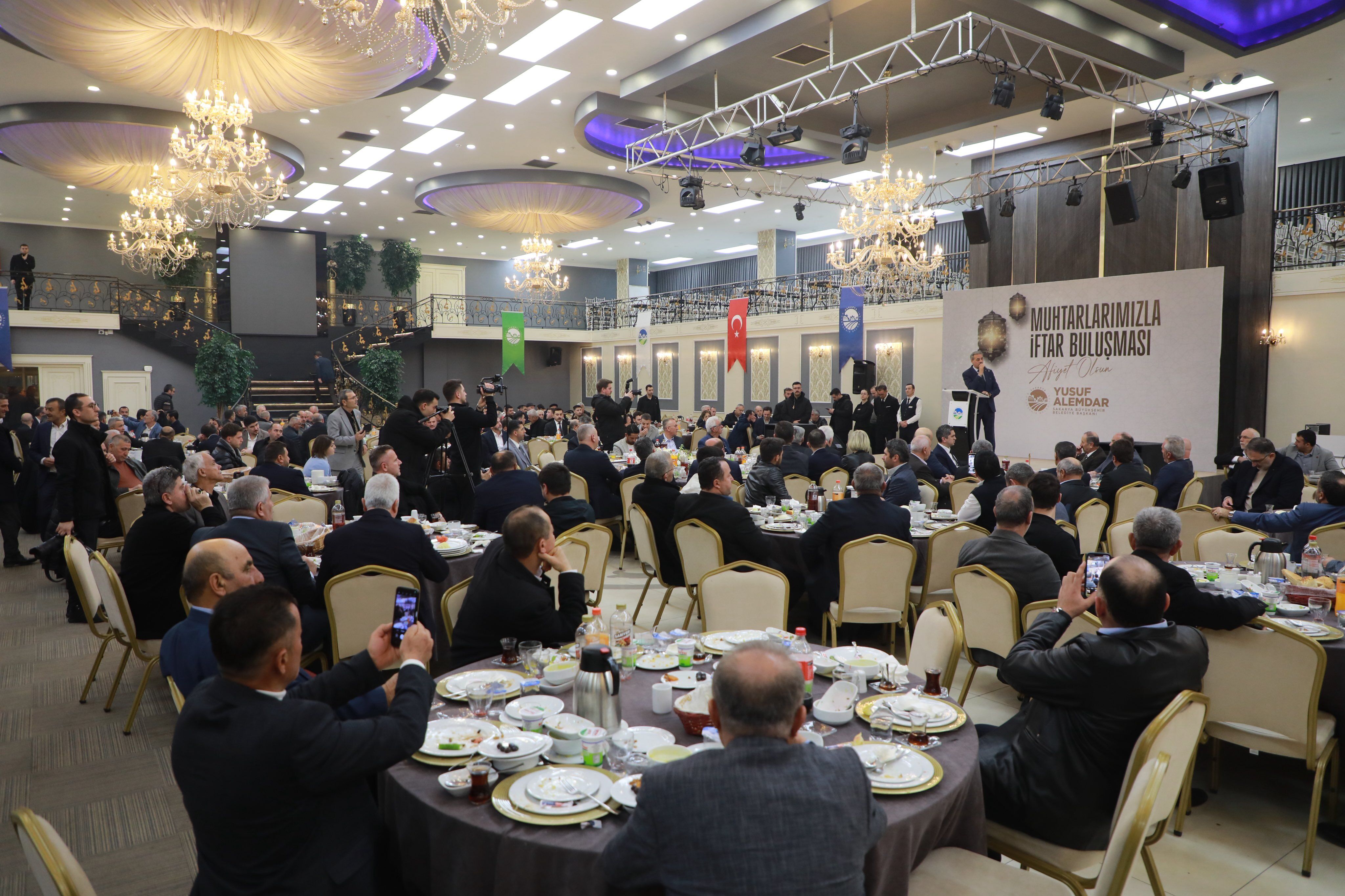 H D Z I Twqbo A A Pvna