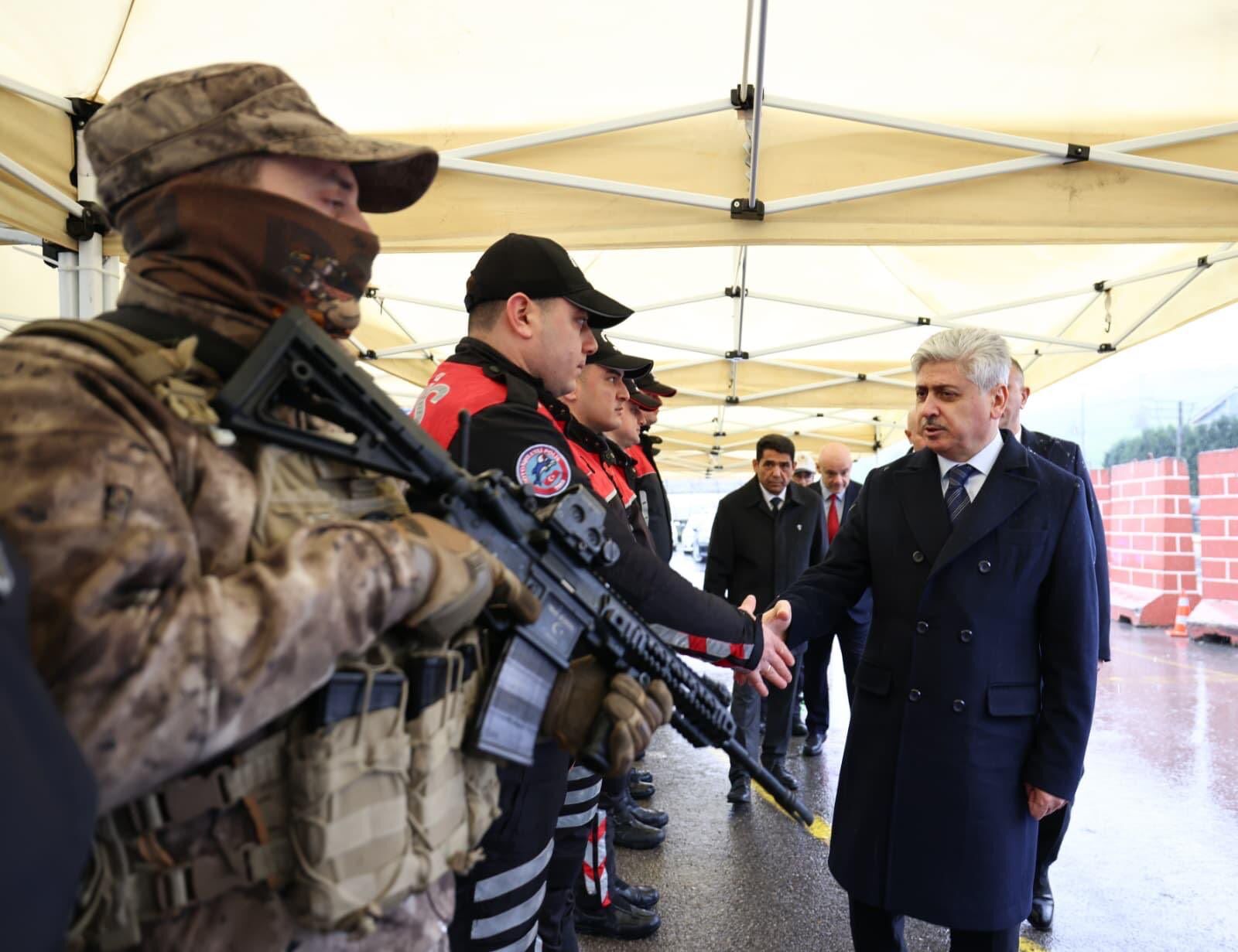 H D2 Y G M D W E A A Mn B R