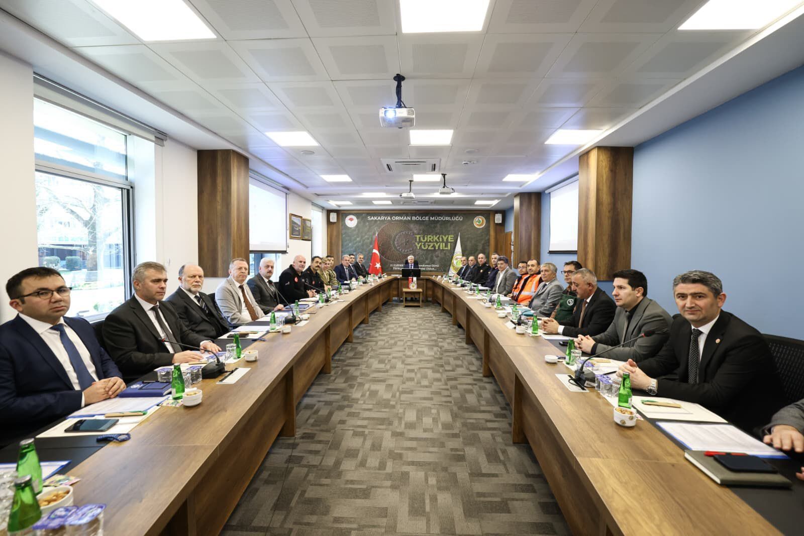 H Eaz9 C Vbg A A L A W C