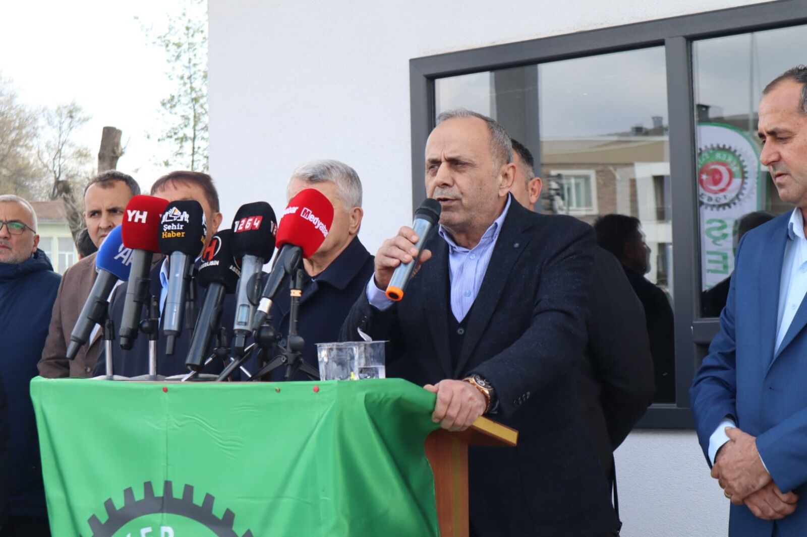 Whatsapp Image 2026 03 26 At 19.24.1566