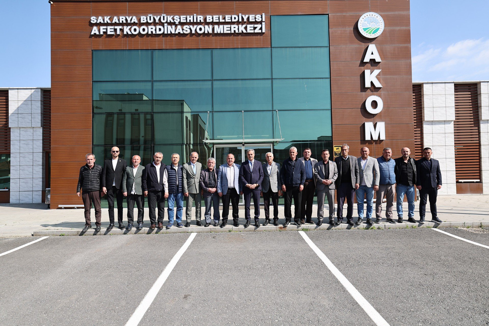 18989Dbe 7C62 41E9 Bd66 04A12D2292D0