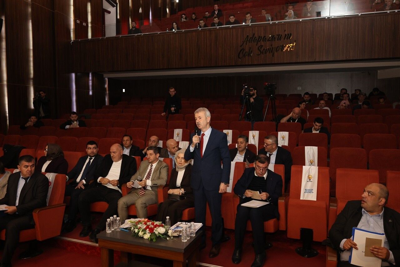 1C421C4D B90F 4690 A802 372Cbe6F06C4