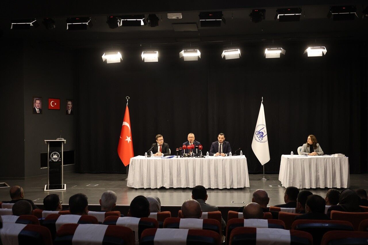 35D9E3F8 1D51 45Eb 9Dcd Cfffc22Cf993