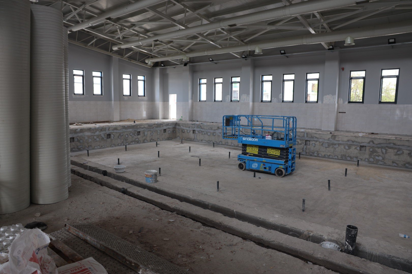 380249F5 F418 402B A9F9 5E493Bc4A6Ff