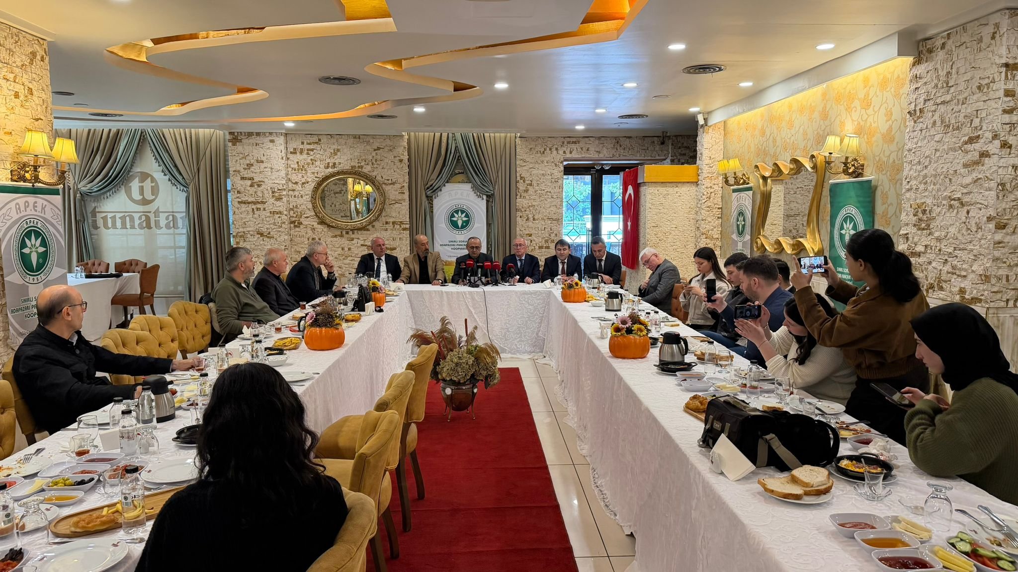 4C165000 088D 470D 92Fa B09Fc893Ae80