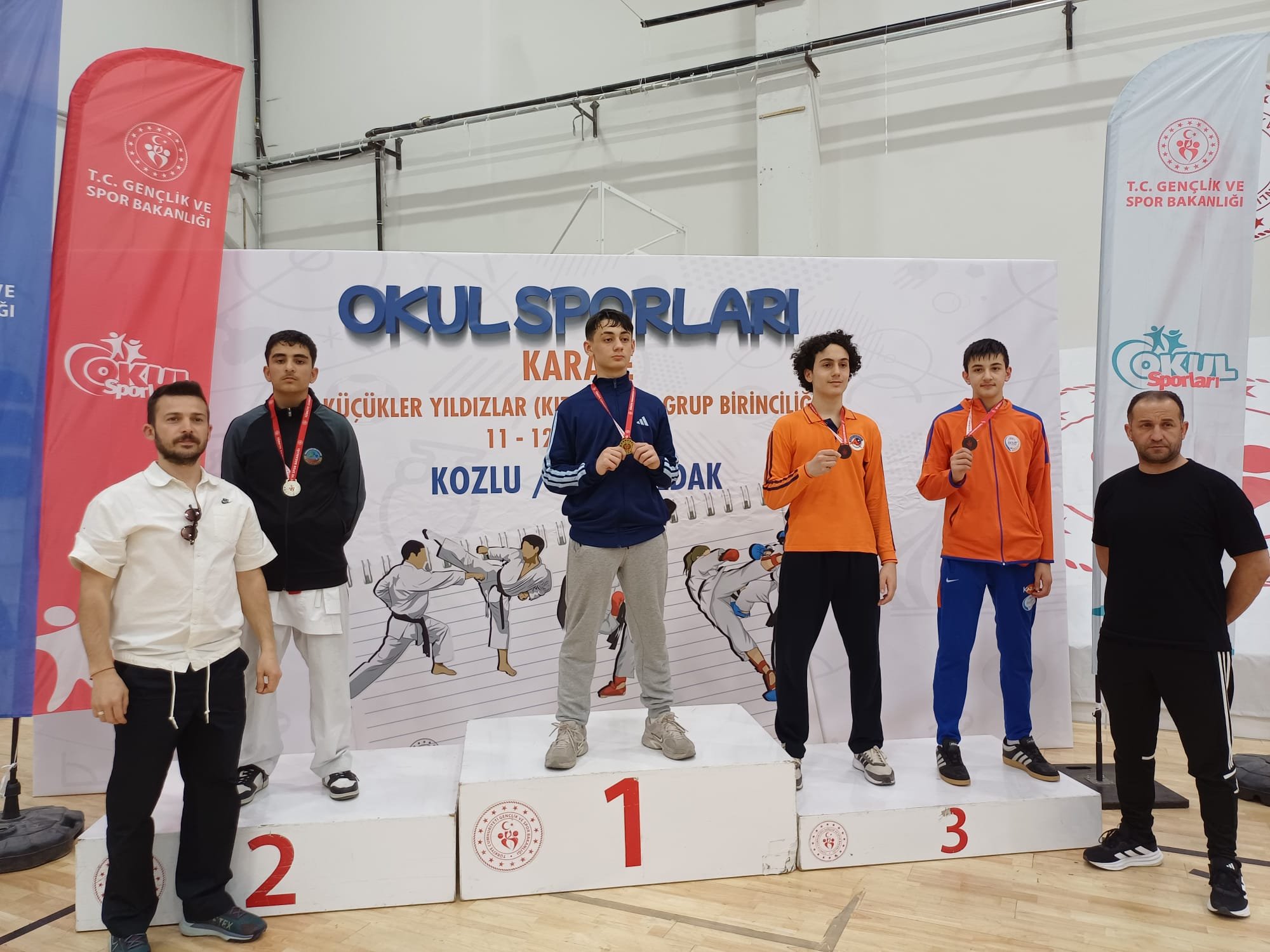 593Ff252 3Ad1 4819 A242 Cf3C73Ea9927