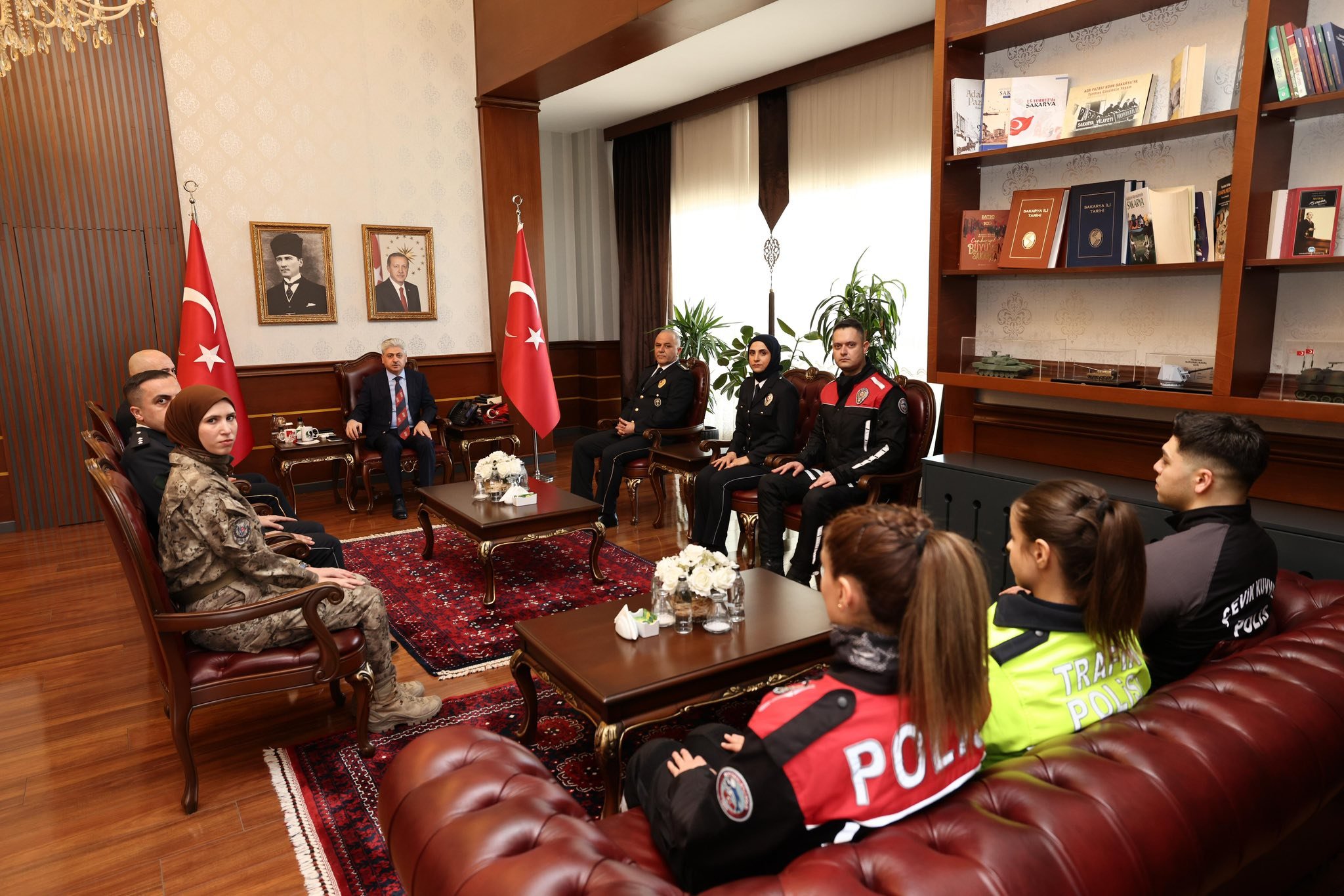 668576569 1261858199428166 9132835199381891596 N