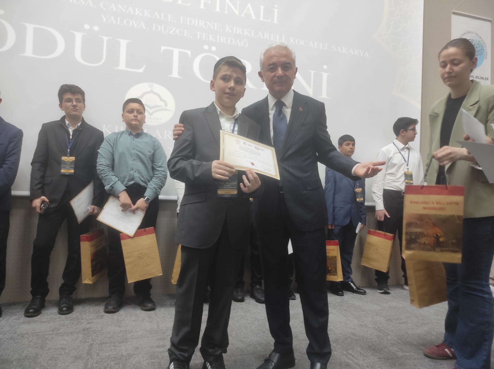 B818Da03 Ca0C 420F 8771 9210744D6905