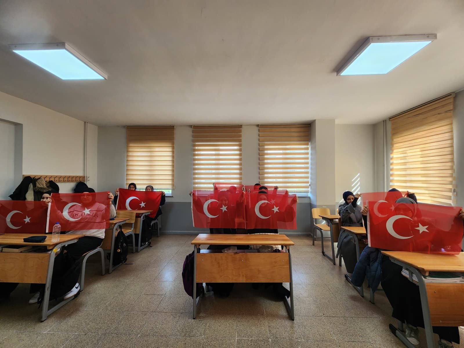 B82Ce46B 3Bb4 4332 9A99 Ef3Fb9B861C9