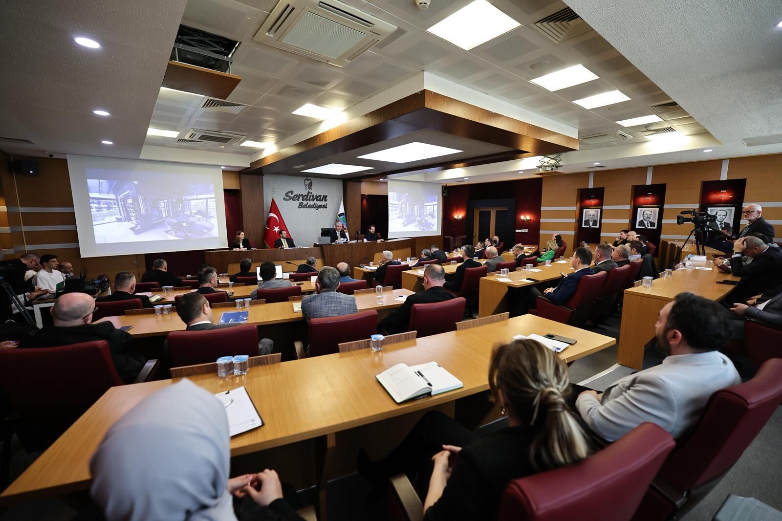 Da27A299 Eb4A 47F8 8Dd3 76Aedb4F42Fa