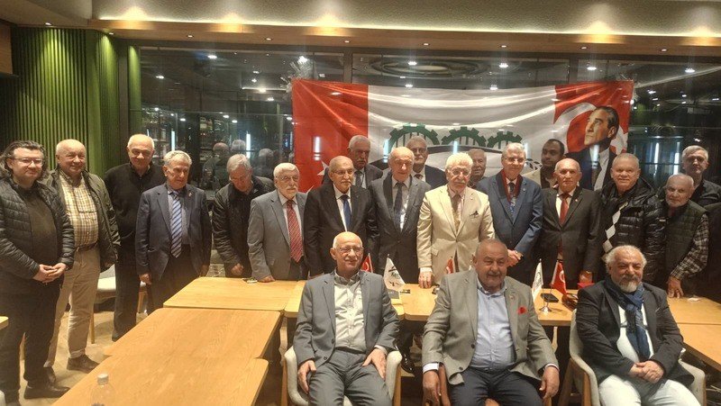 Dbbce737 9F2C 4B6D 8C12 Ad2D24F3B1B2