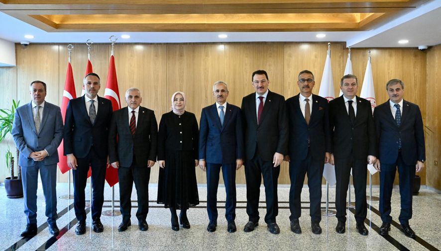 Ekran Görüntüsü 2026 04 17 204154