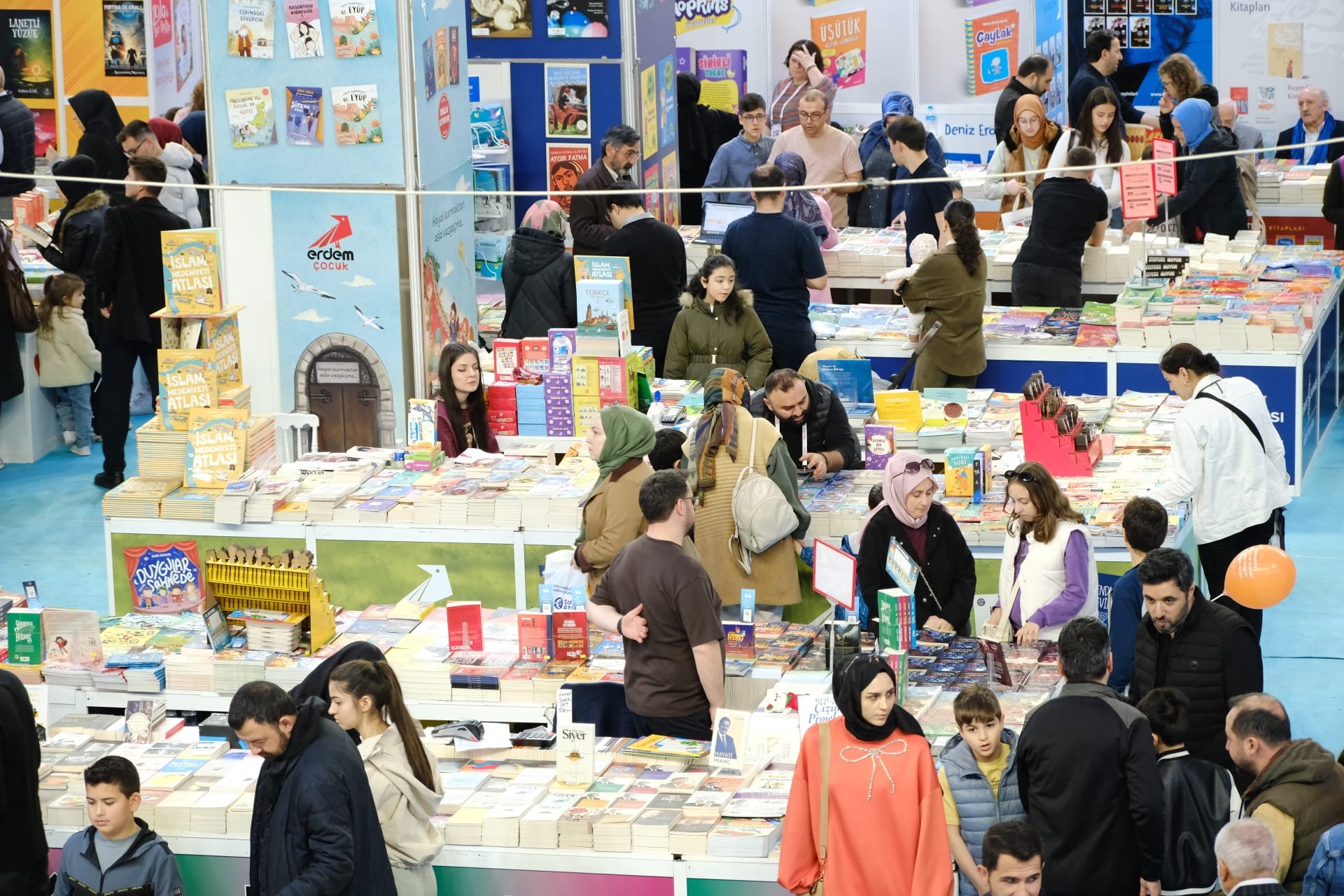 F5C68310 595A 4E4C 9D28 6Ac5Edf422B5