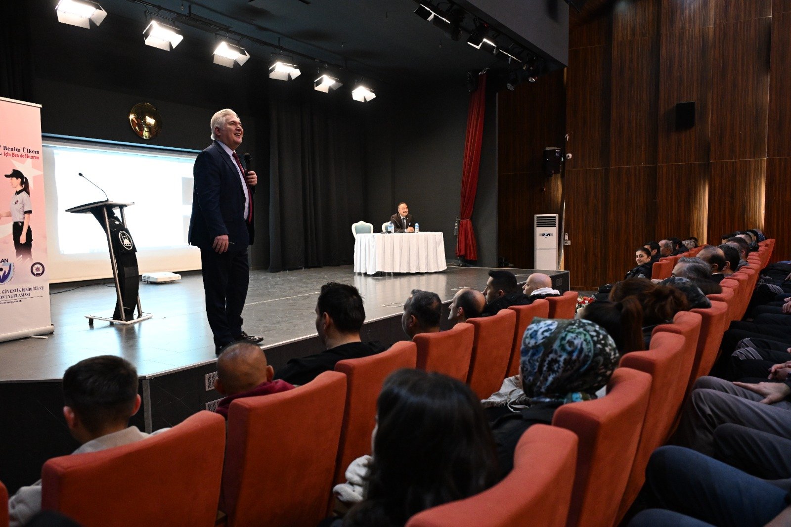 H Gpukdz Ww A A M Gao