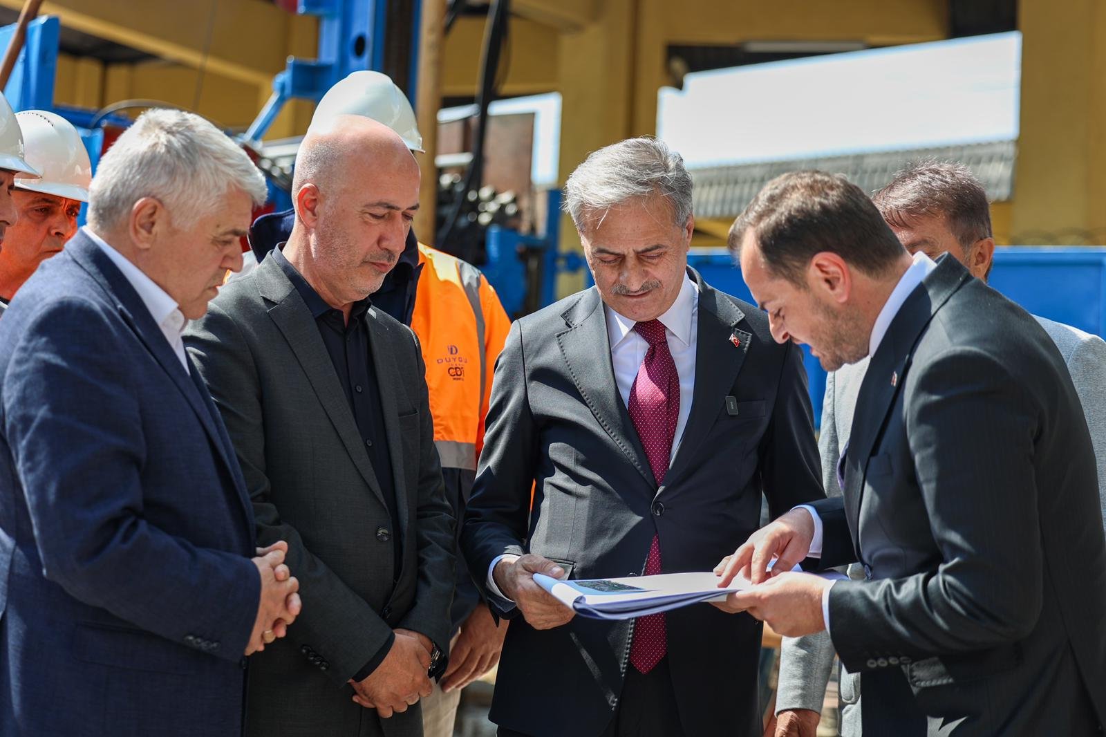 H Gq4 L0 K Xc A A Vgjb