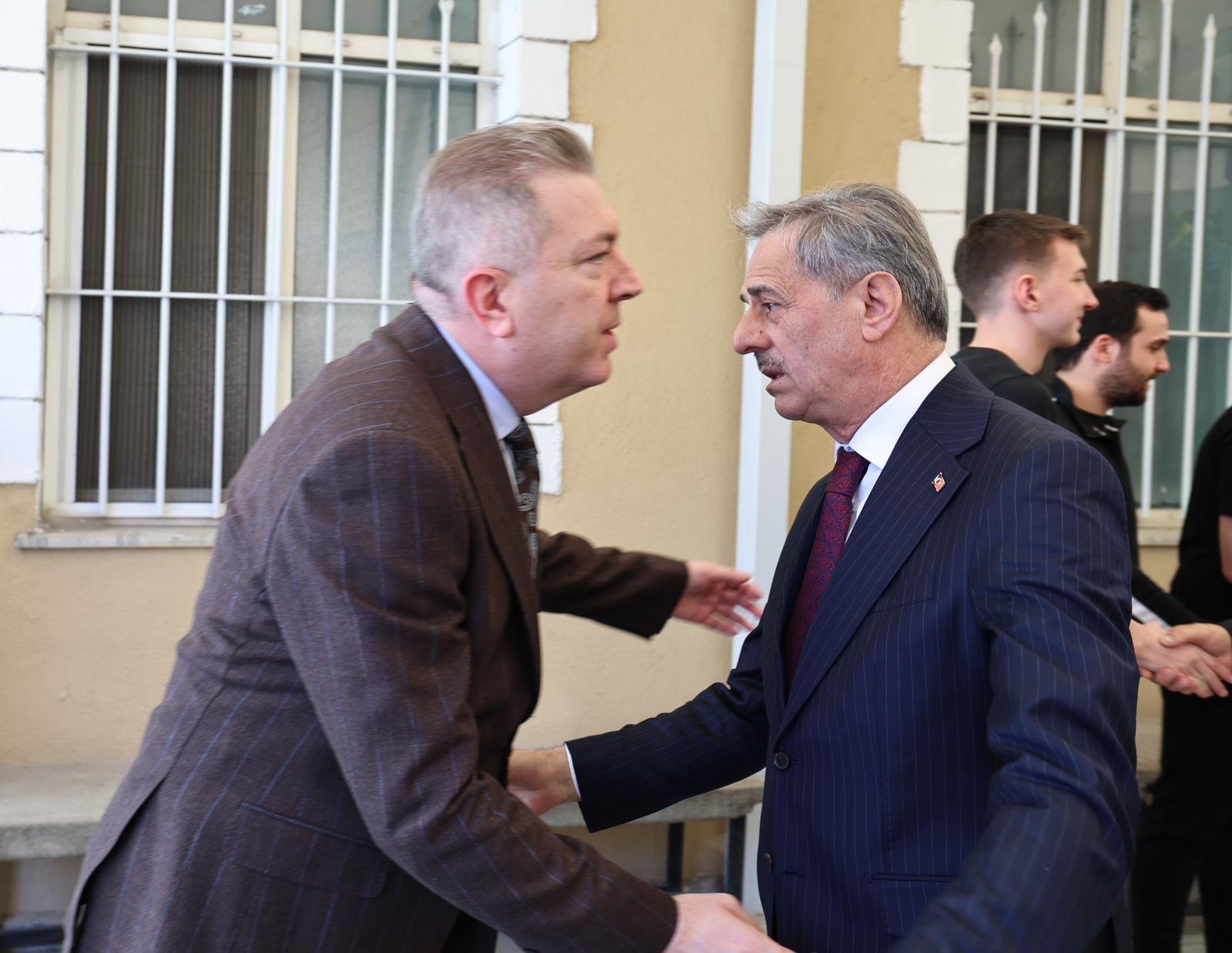 H Gvq Xixb Q A A Cv Cw