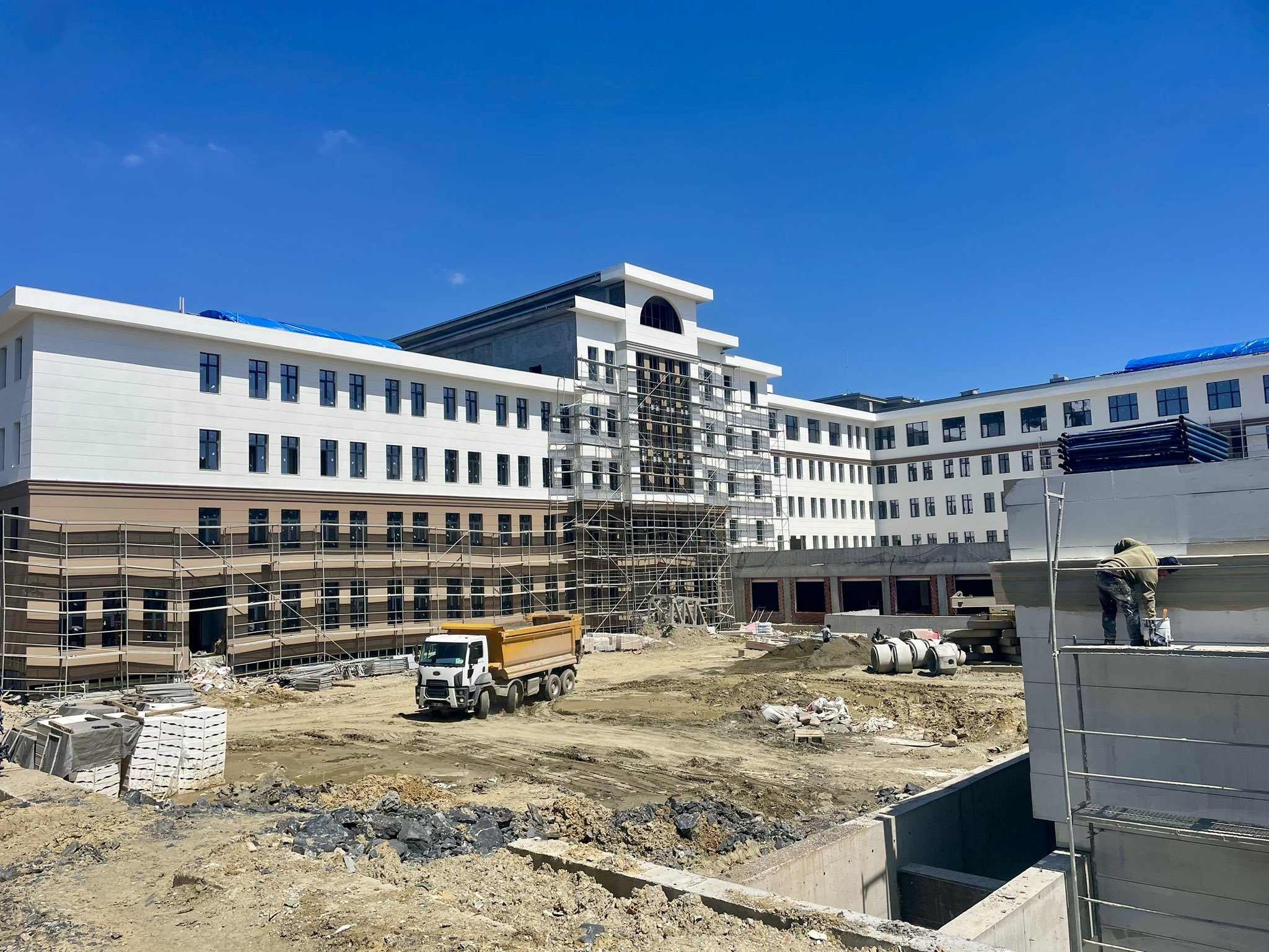 H H E Aexa W A A A Xqyl