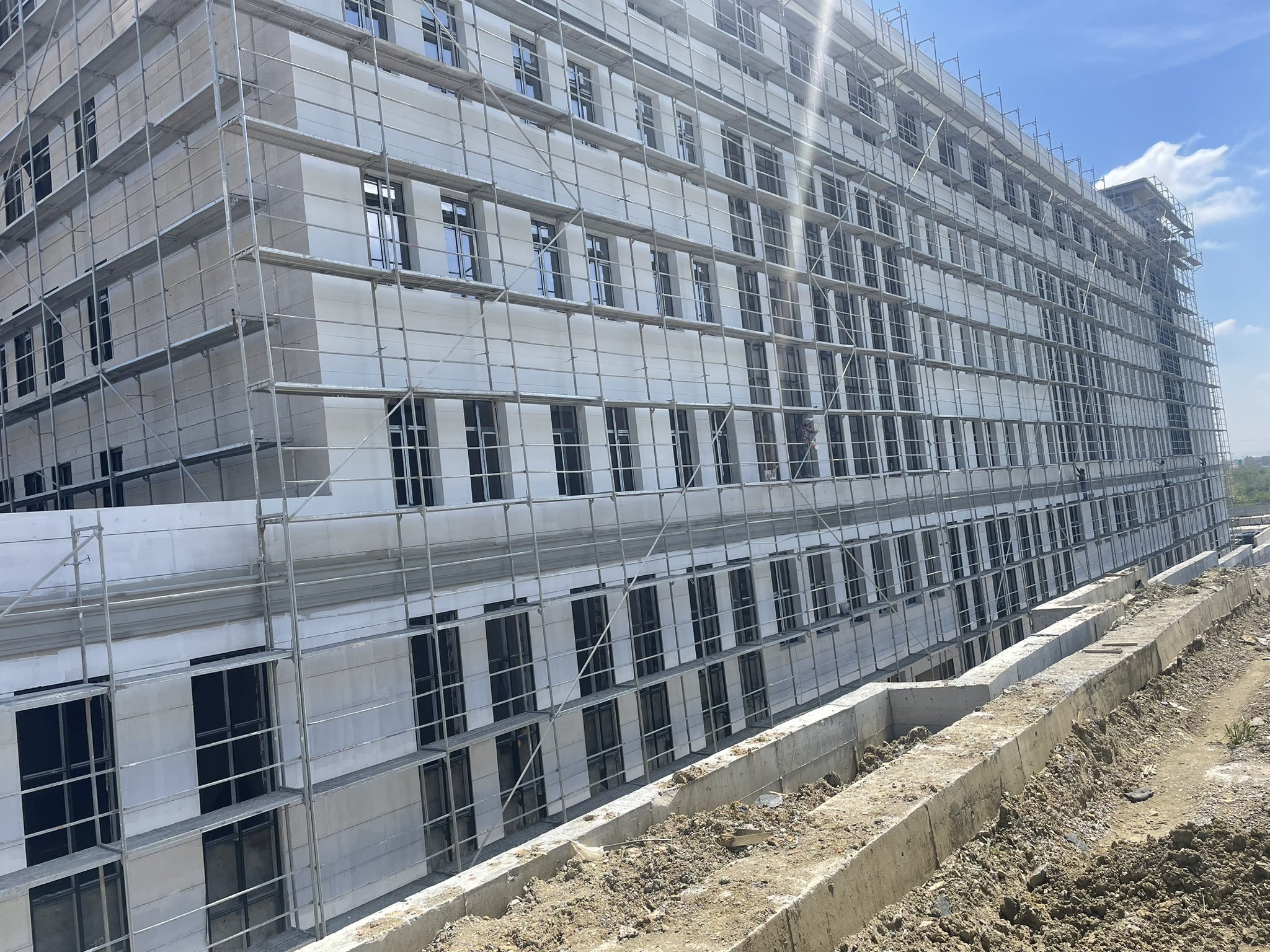 H H E Aey Ta Y A A2Xbz