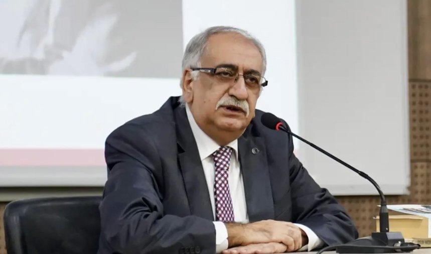 SAÜ'yü üzen ölüm: Prof. Dr. Paki Küçüker vefat etti