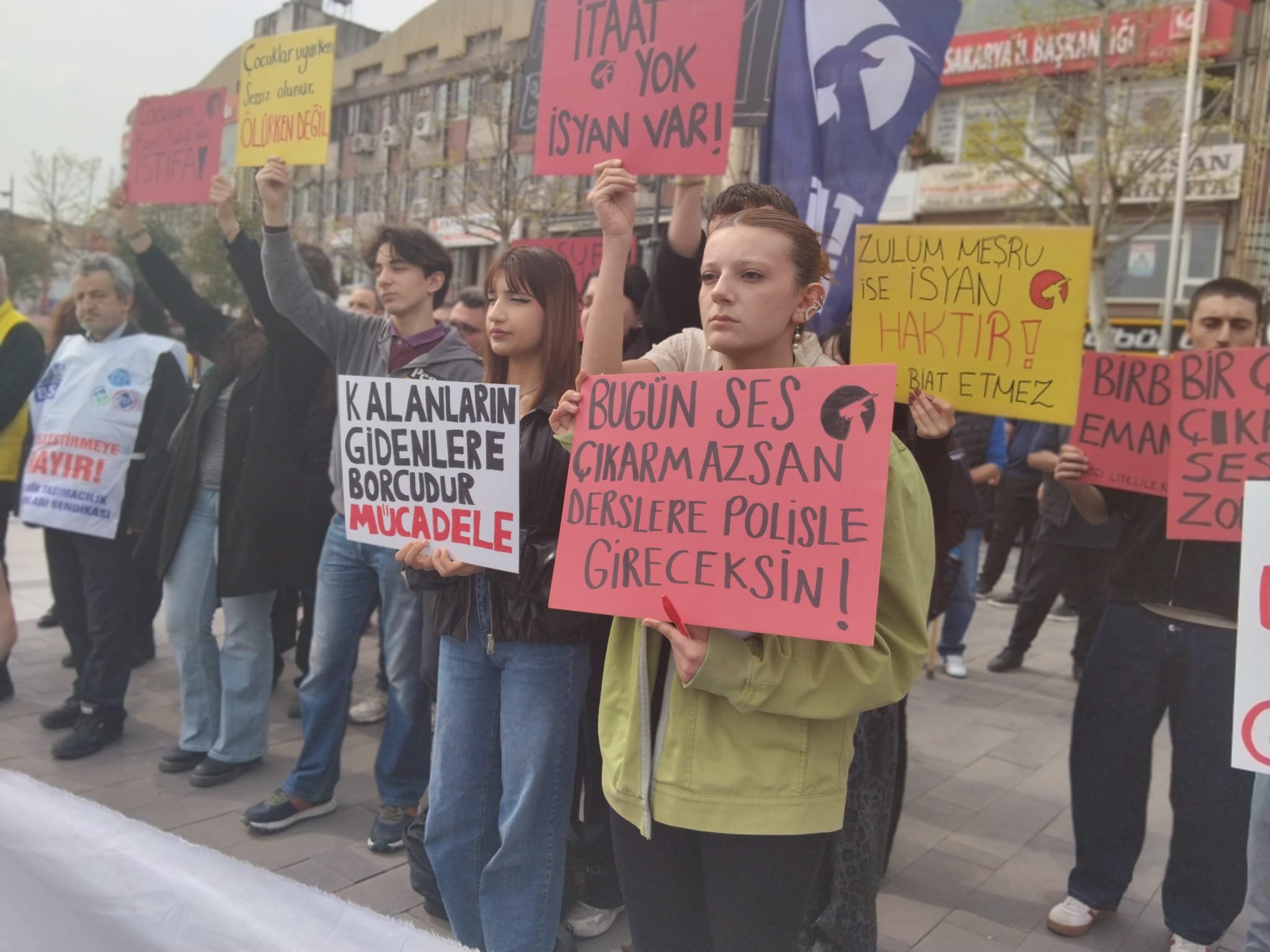 Whatsapp Image 2026 04 17 At 15.30.4557