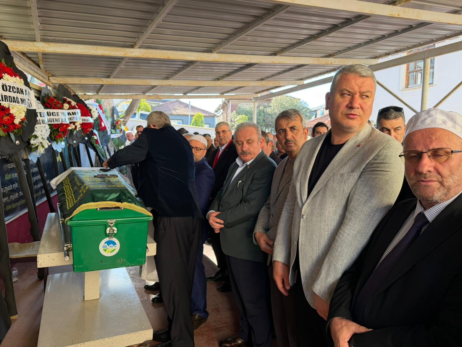 Whatsapp Image 2026 04 25 At 17.57.53457548