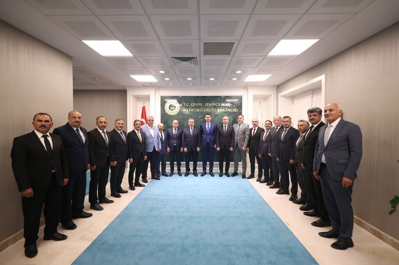 Başkan Şenol Di̇nç, Bakan Murat Kurum’u Zi̇yaret Etti̇ (1) (1)