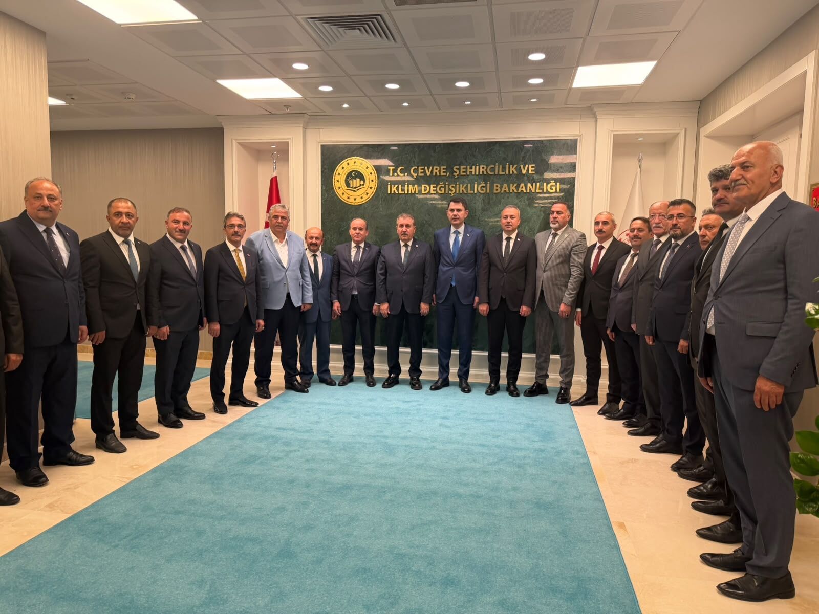 Başkan Şenol Di̇nç, Bakan Murat Kurum’u Zi̇yaret Etti̇ (3) (1)