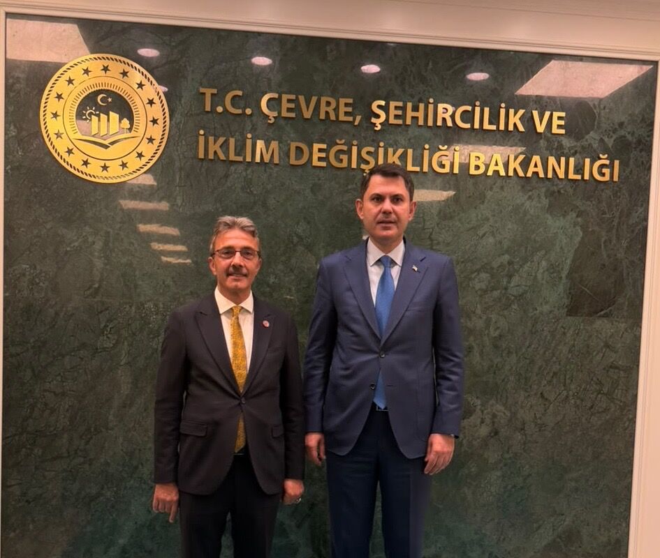 Başkan Şenol Di̇nç, Bakan Murat Kurum’u Zi̇yaret Etti̇ (4) (2)